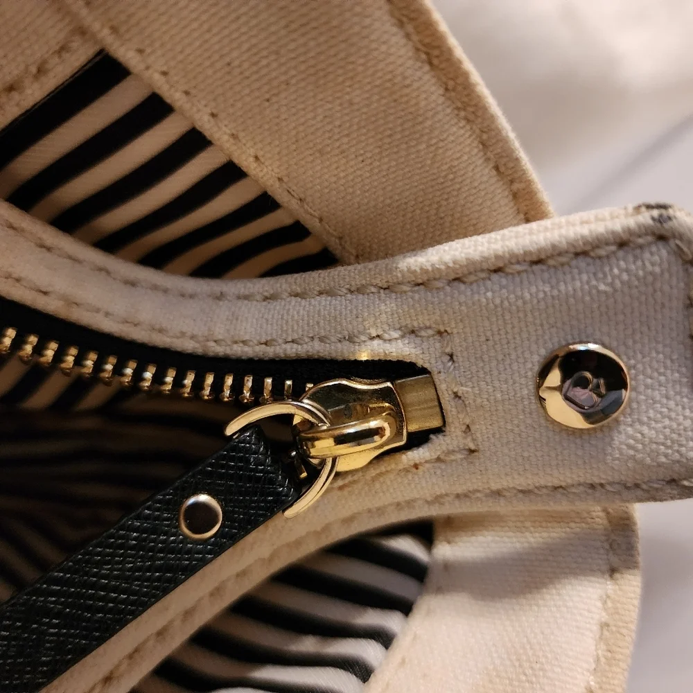 Preowned Kate Spade Imagination Monster‎ Party Francis Tote bag
